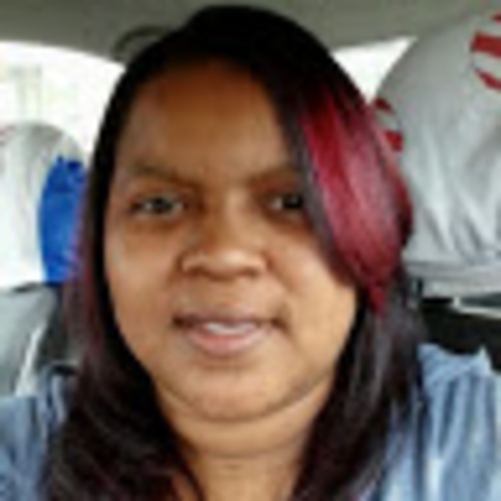 Meet your Posher, Catina